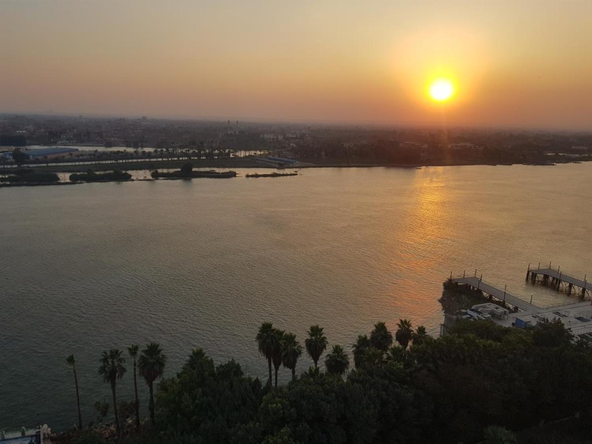 Апартаменты Nile Edge Каир Экстерьер фото